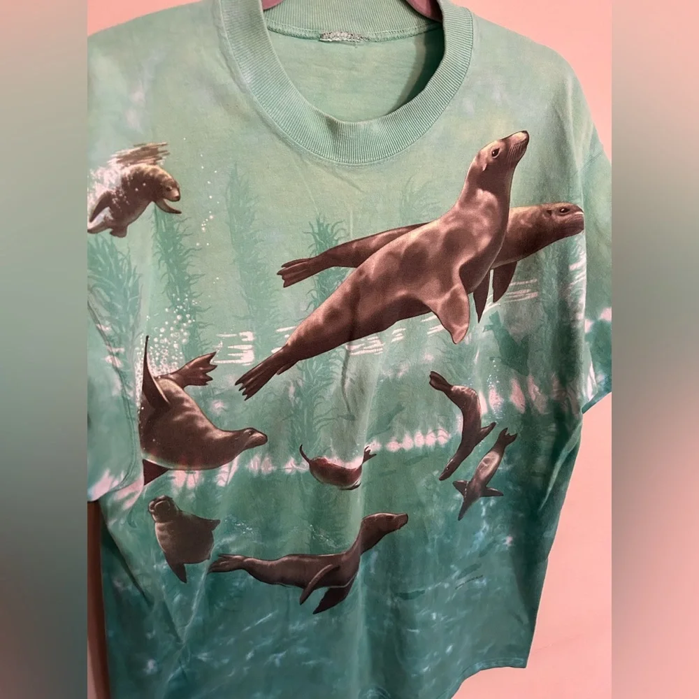 Vintage 90’s Liquid Blue Tie Dye Seals Marine Print T-Shirt Men’s Size L / XL - Picture 4 of 9